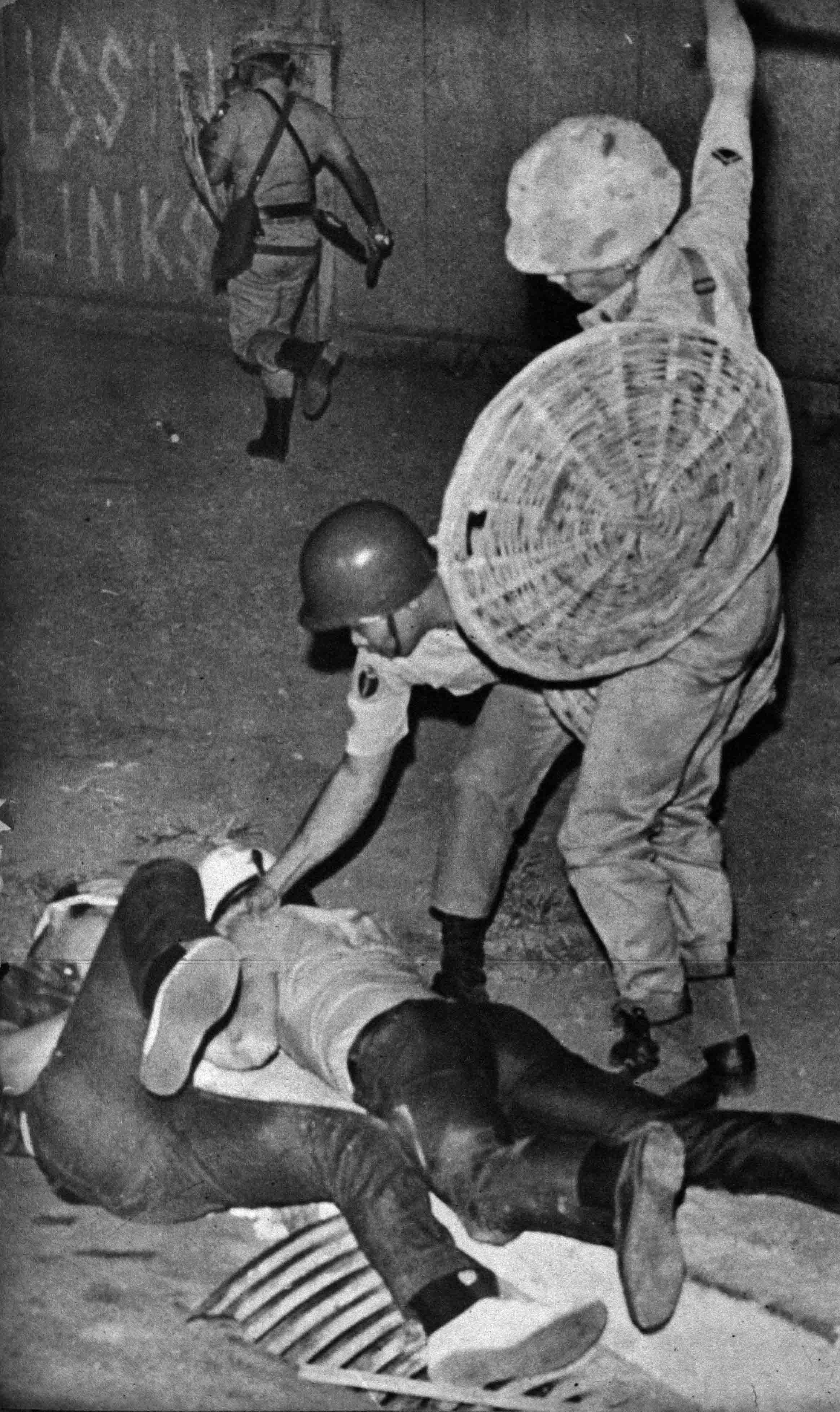 Finally, proof of Marcos’s abuses